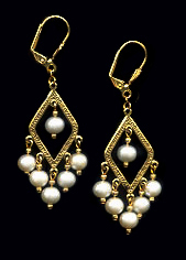 Stylish Freshwater Pearl Earrings