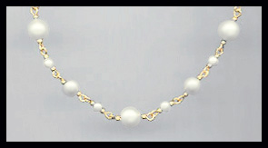 Simple Swarovski Pearl Necklace