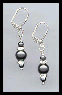 Simple Black Pearl Earrings