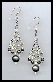 Black Pearl Vintage Earrings